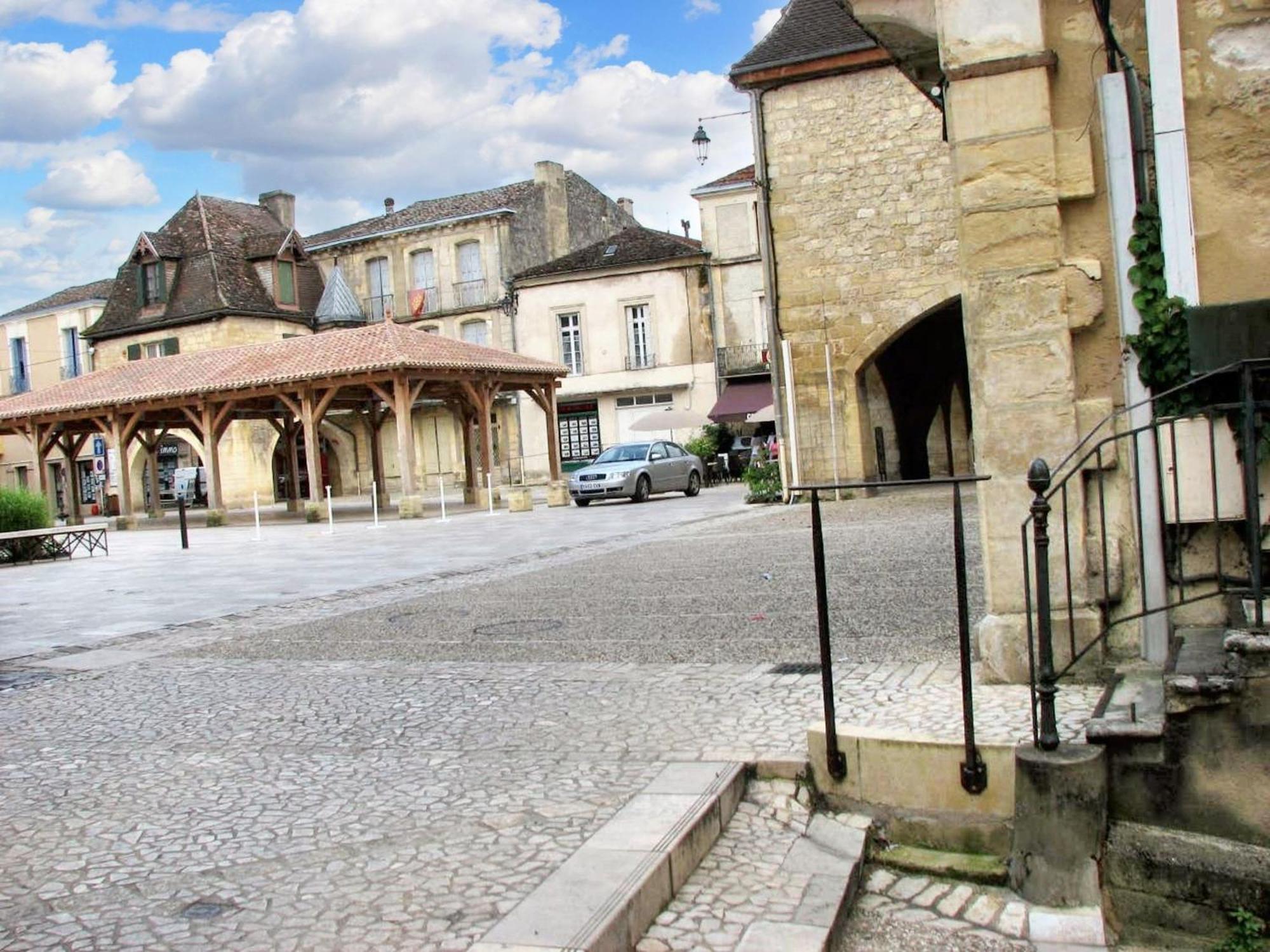 Studio avec wifi a Beaumont du Perigord Extérieur photo